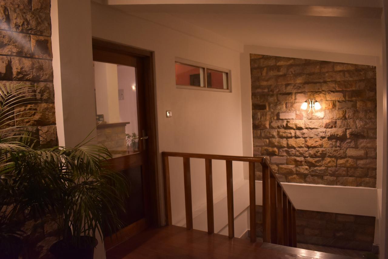 Kaizun Bed Breakfast Σιλόνγκ Εξωτερικό φωτογραφία